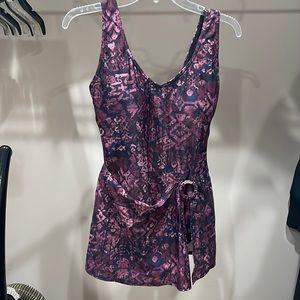 Beautiful swim dress with side buckle. Maroon and black.